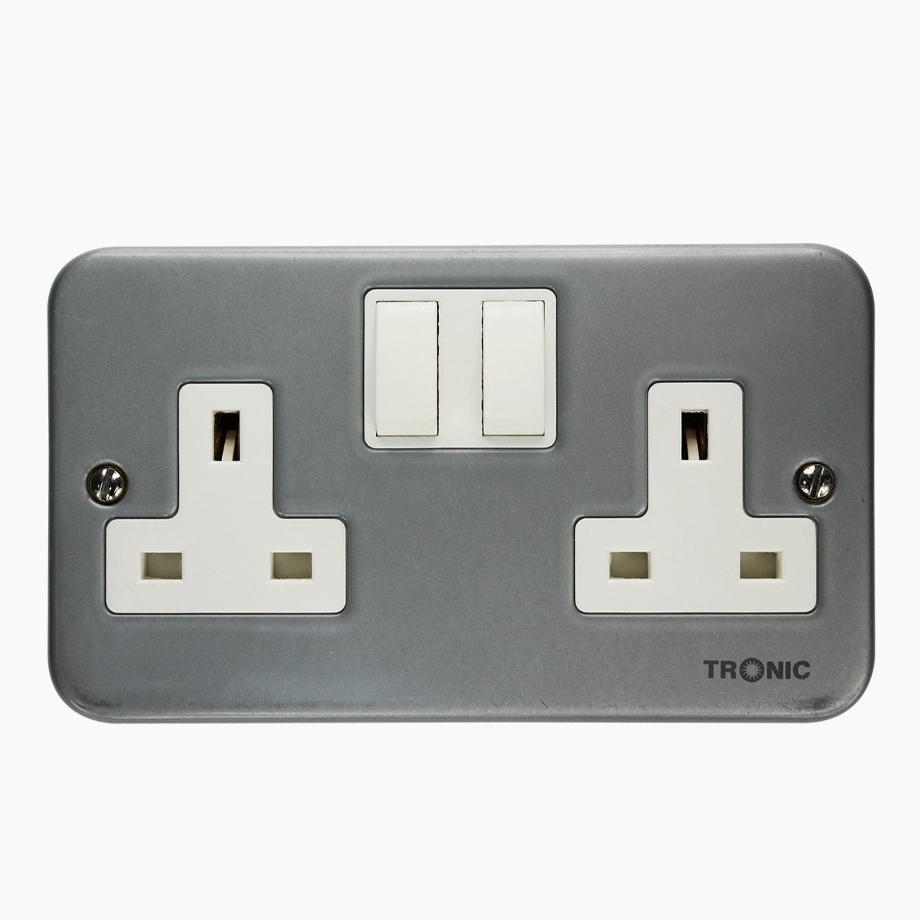 13a Twin Metal Clad Socket