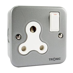 Single Metal Clad Socket 15Amps