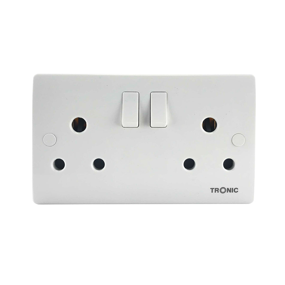 Tronic 15a Single Socket White